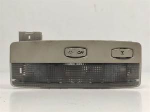 LUZ INTERIOR 8200013576 RENAULT LAGUNA II GRANDTOUR (KG0) Autodesguaces Alicante