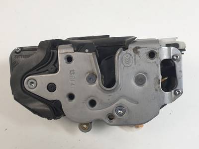 CERRADURA PUERTA DELANTERA IZQUIERDA 3023881 OPEL INSIGNIA BERLINA Autodesguaces Alicante