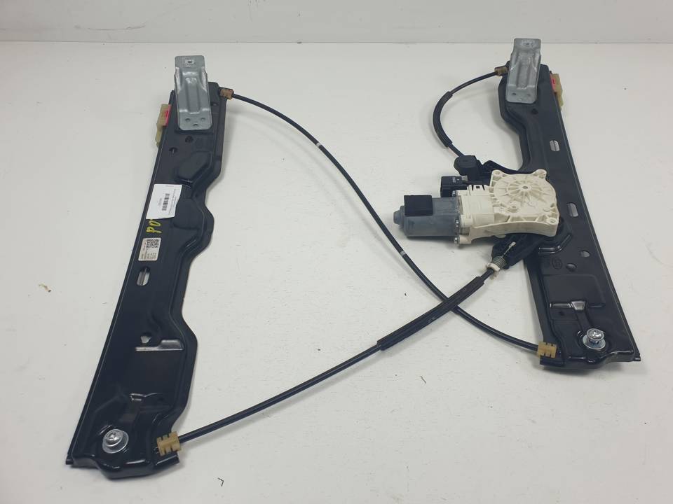 ELEVALUNAS DELANTERO DERECHO K8D223200AC LAND ROVER RANGE ROVER EVOQUE Autodesguaces Alicante