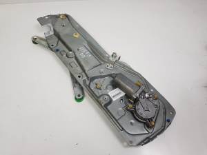 ELEVALUNAS DELANTERO DERECHO 186448000 VOLVO V70 FAMILIAR Autodesguaces Alicante