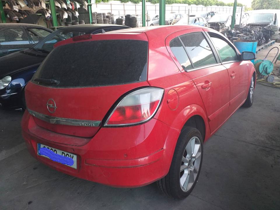 Imagen del vehículo OPEL ASTRA GTC