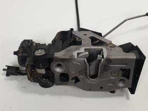CERRADURA PUERTA DELANTERA DERECHA 1687230008 MERCEDES CLASE A (W168) Autodesguaces Alicante