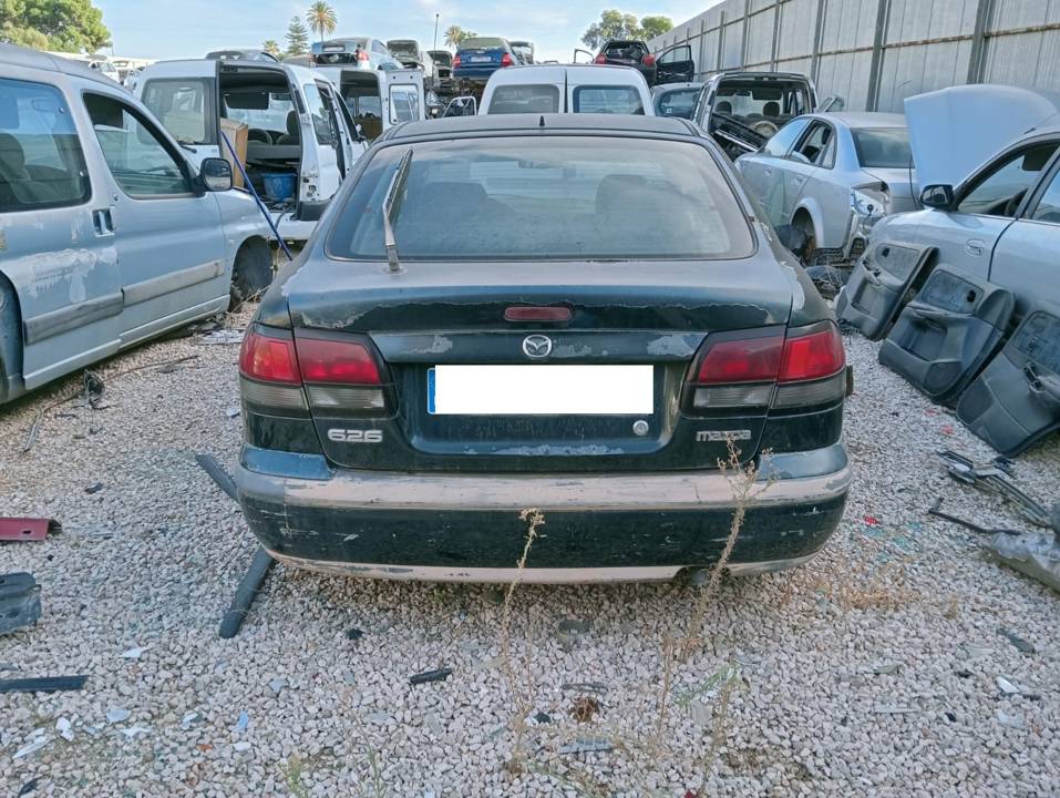 Imagen del vehículo MAZDA 626 BERLINA (GF)