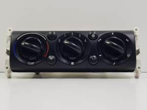 MANDO CALEFACCION / AIRE ACONDICIONADO 64111502214 MINI MINI (R50,R53) Autodesguaces Alicante