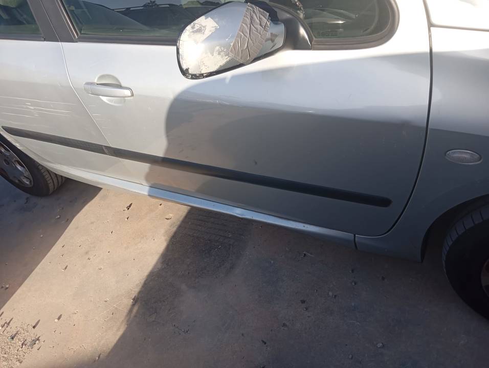 CERRADURA PUERTA DELANTERA DERECHA