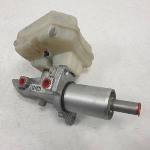 BOMBA FRENO A2114300702 MERCEDES CLASE CLS (W219) Autodesguaces Alicante