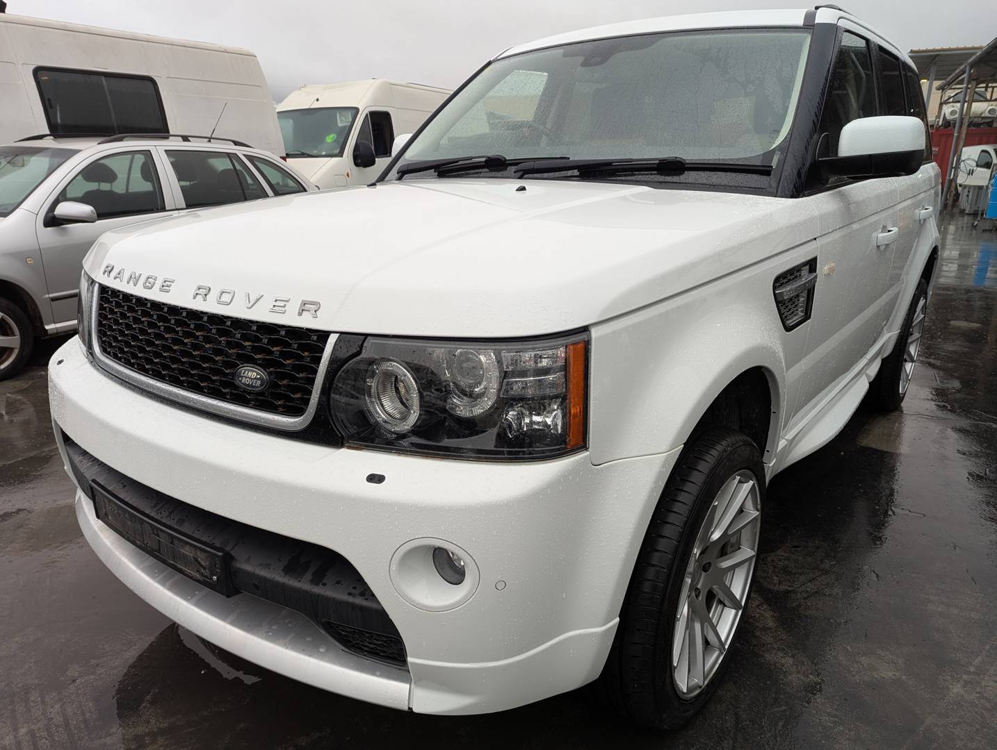 LAND ROVER RANGE ROVER SPORT (L320) (2010 - 2013)