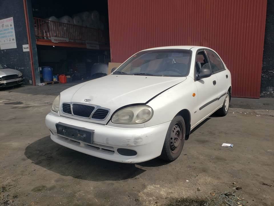 DAEWOO LANOS (1997 - 2004)