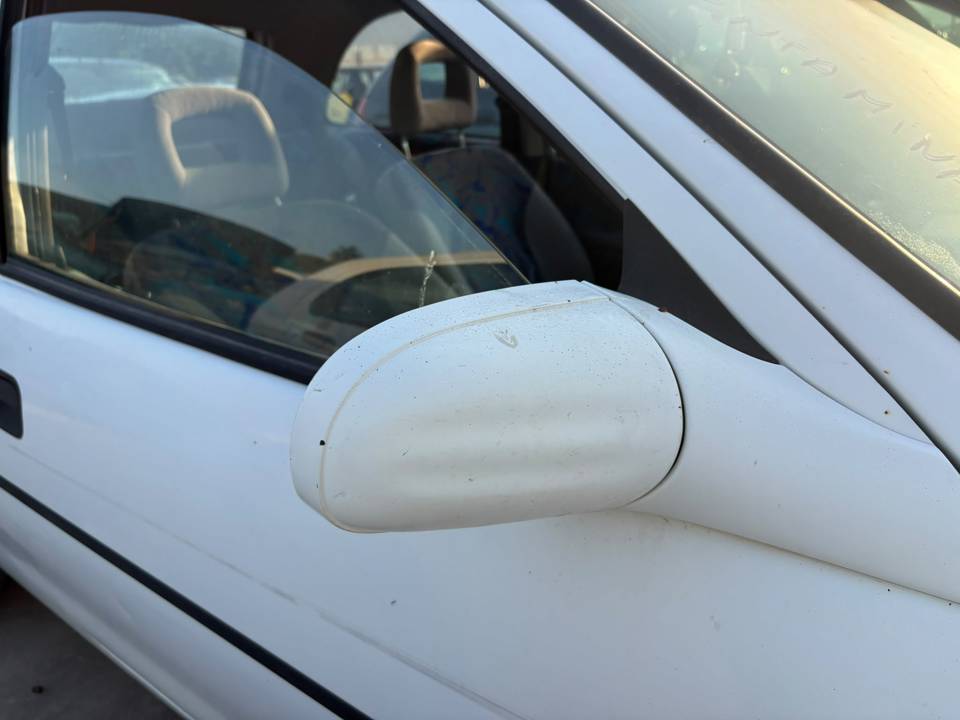 RETROVISOR DERECHO