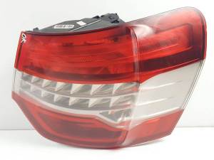 PILOTO TRASERO DERECHO 9675061480001 CITROEN C5 BERLINA Autodesguaces Alicante