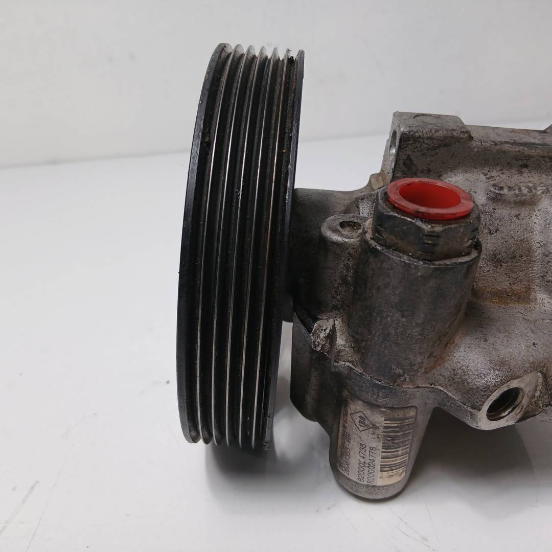 Foto 3 de Bomba Direccion Renault Trafic Caja Cerrada (AB 4.01) (2001–2014)