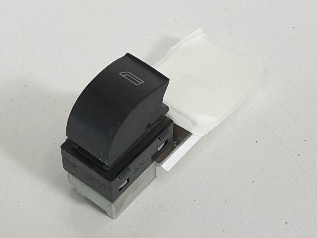 MANDO ELEVALUNAS DELANTERO DERECHO - 4B0959855 - AUDI - A3 (8L)