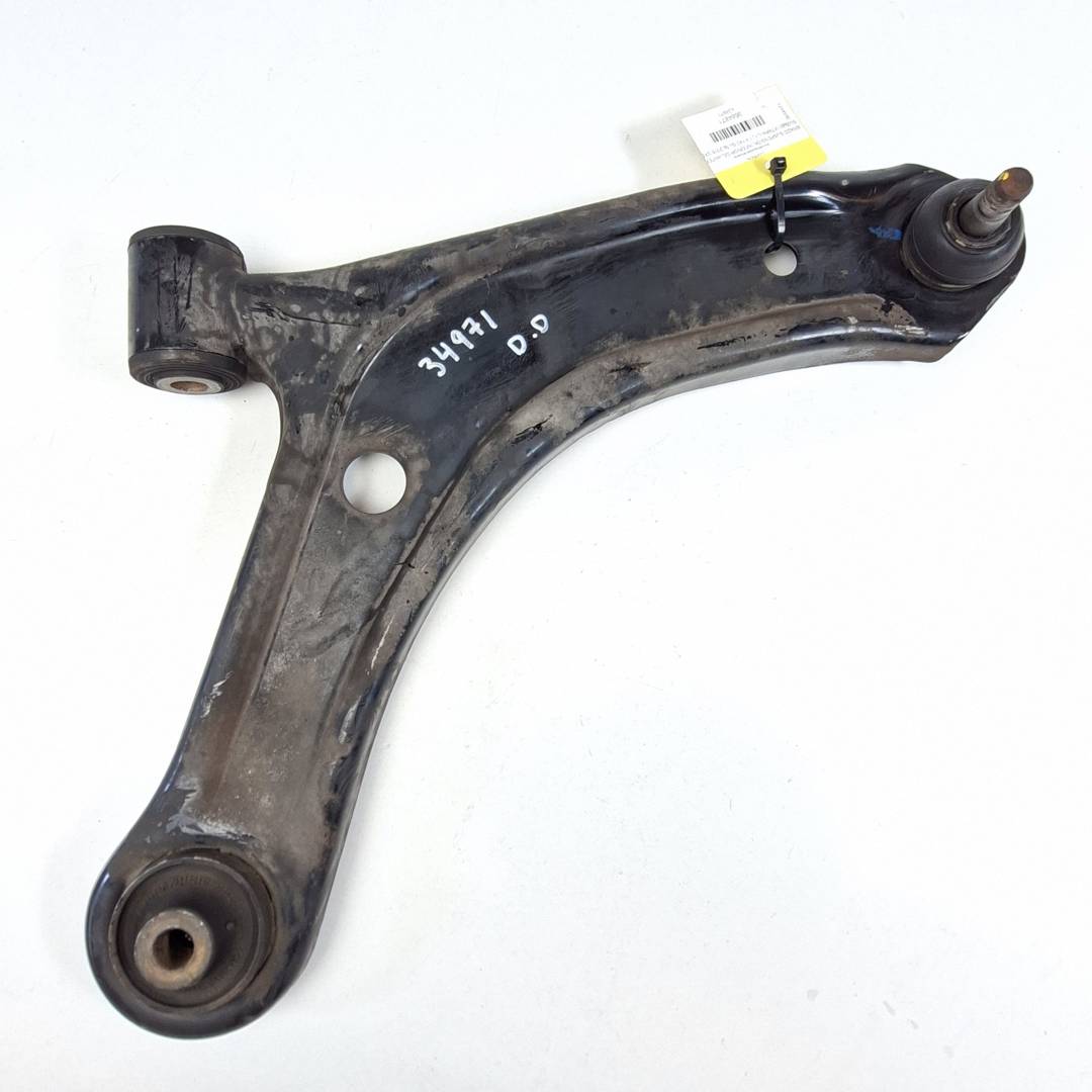 BRAZO SUSPENSION INFERIOR DELANTERO DERECHO - SUZUKI - VITARA (LY)