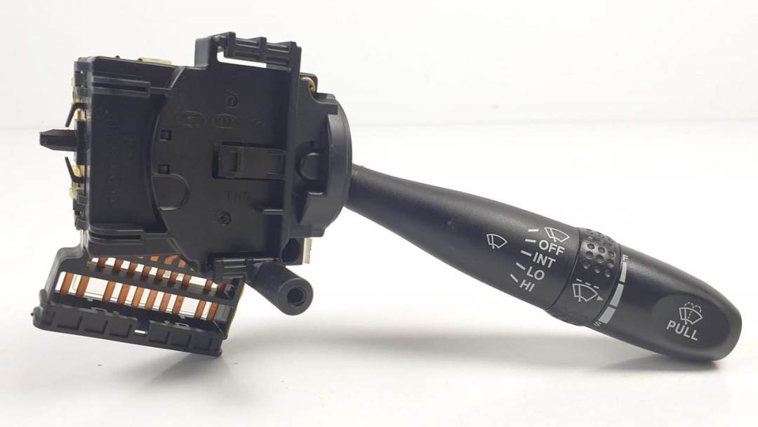 MANDO LIMPIA - 75733A - HYUNDAI - ACCENT (MC)