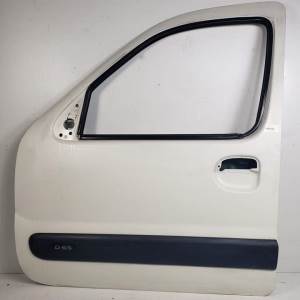 PUERTA DELANTERA IZQUIERDA RENAULT KANGOO (F/KC) Autodesguaces Alicante
