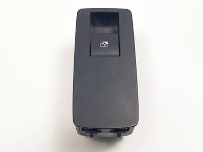 MANDO ELEVALUNAS TRASERO DERECHO 13301888 OPEL INSIGNIA SPORTS TOURER Autodesguaces Alicante