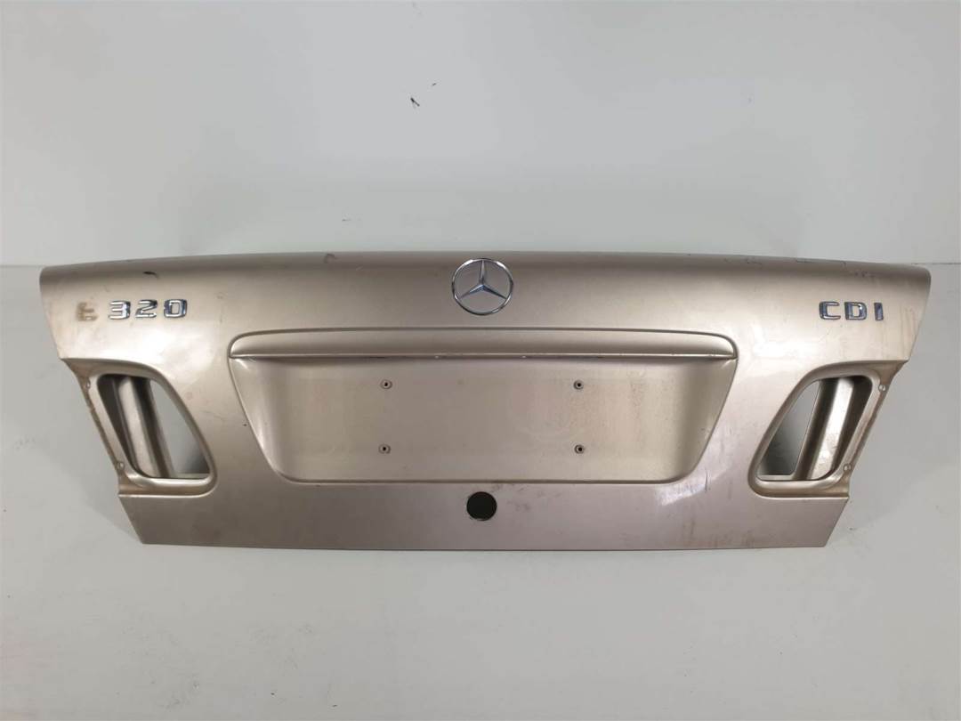 TAPA MALETERO - MERCEDES - CLASE E (W210) FAMILIAR