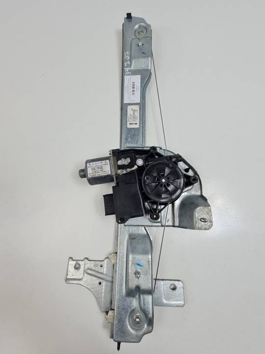 ELEVALUNAS DELANTERO IZQUIERDO 9816401780 PEUGEOT 208 Autodesguaces Alicante