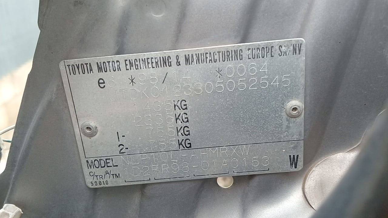 Imagen del vehículo TOYOTA YARIS (NCP1/NLP1/SCP1)