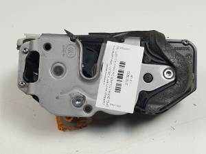 CERRADURA PUERTA DELANTERA DERECHA 13579523 OPEL ZAFIRA TOURER Autodesguaces Alicante