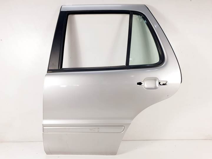 PUERTA TRASERA IZQUIERDA MERCEDES CLASE M (W163) Autodesguaces Alicante