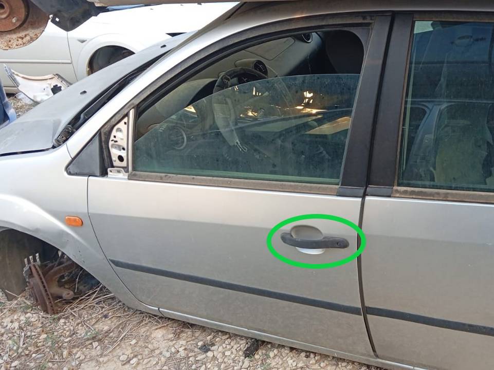 MANETA EXTERIOR DELANTERA IZQUIERDA