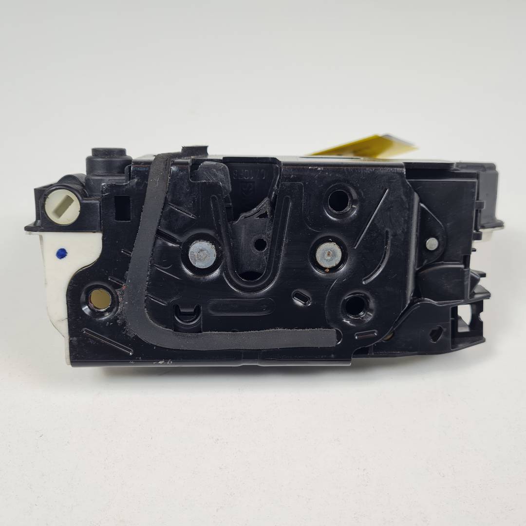 Serrure de porte arrière gauche - 5N0839015A - VOLKSWAGEN - PASSAT CC (357)