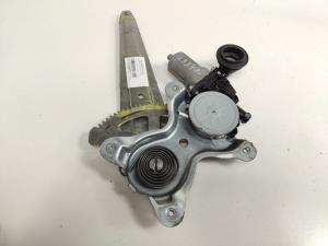 ELEVALUNAS TRASERO IZQUIERDO 8572058010 LEXUS RX Autodesguaces Alicante