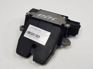CERRADURA MALETERO / PORTON 3M51R442A66AP FORD FOCUS BERLINA (CAP) Autodesguaces Alicante