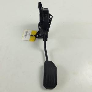 POTENCIOMETRO PEDAL 7811042030 TOYOTA RAV 4 (A3) Autodesguaces Alicante