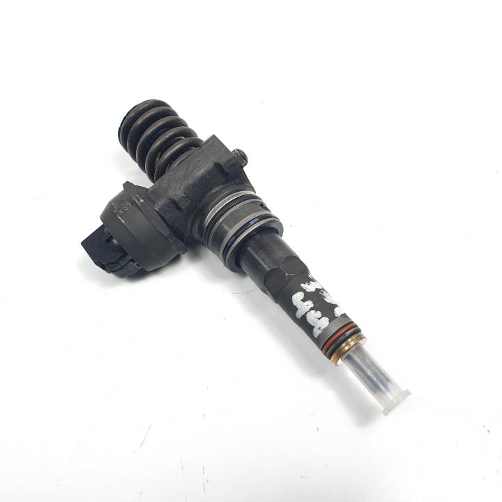 INYECTOR 038130073BJ AUDI A4 AVANT (8E) Autodesguaces Alicante
