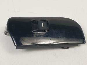 MANDO ELEVALUNAS TRASERO IZQUIERDO 6901289 LAND ROVER RANGE ROVER (L322) Autodesguaces Alicante