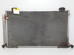 CONDENSADOR / RADIADOR AIRE ACONDICIONADO TOYOTA AVENSIS BERLINA (T25) Autodesguaces Alicante