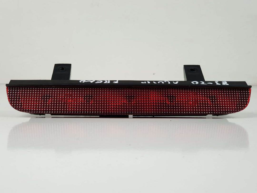 LUZ CENTRAL DE FRENO - 03318040 - OPEL - AGILA