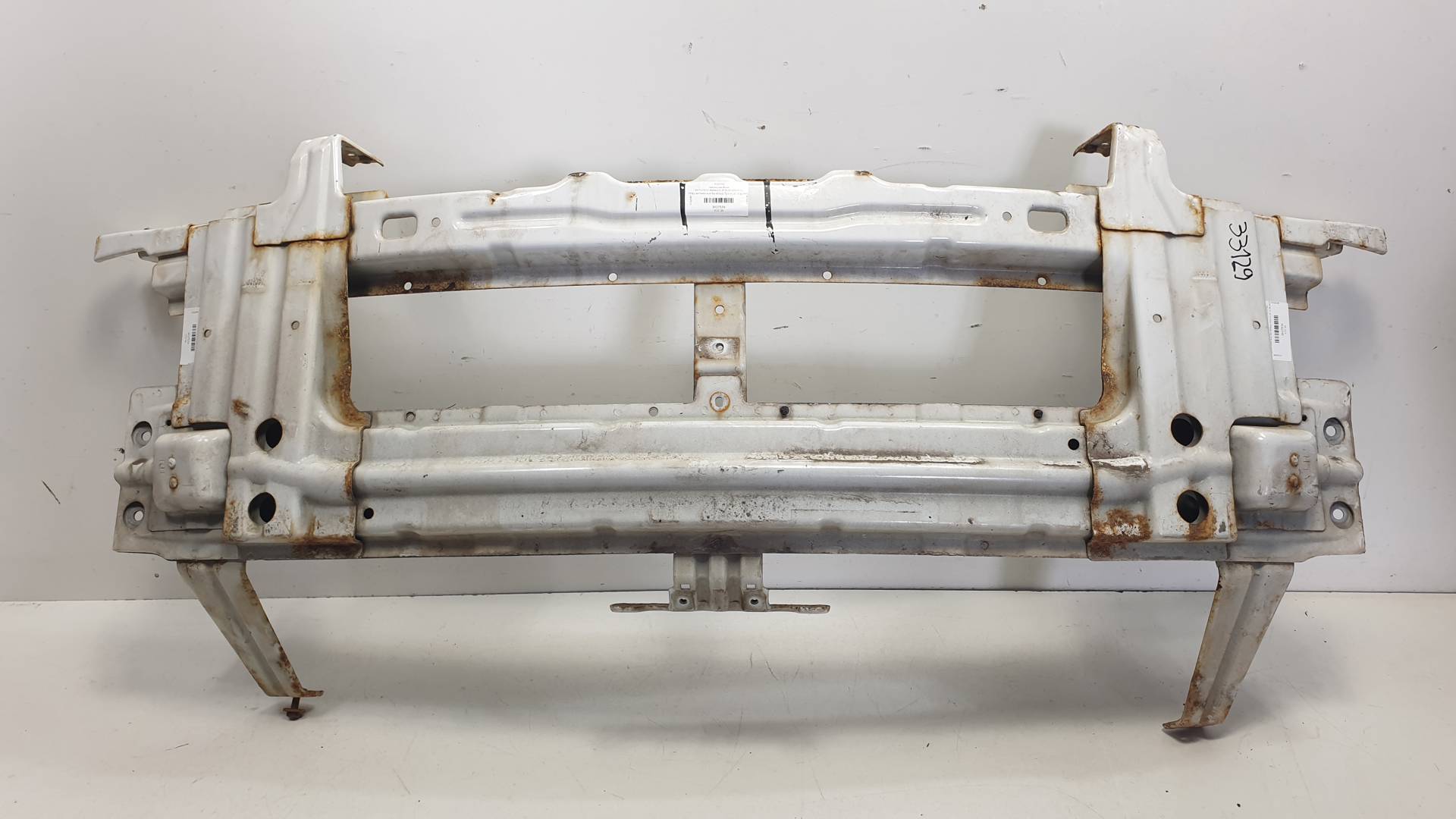 REFUERZO PARAGOLPES DELANTERO - OPEL - ANTARA