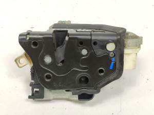 CERRADURA PUERTA DELANTERA DERECHA 8J2837016C AUDI TT (8J3/8J9) Autodesguaces Alicante