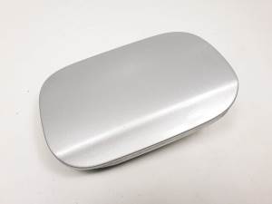 TAPA EXTERIOR COMBUSTIBLE A0005846517 MERCEDES CLASE B (W245) Autodesguaces Alicante