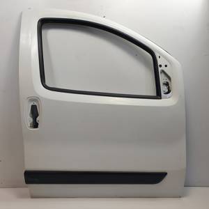 PUERTA DELANTERA DERECHA FIAT QUBO (300) Autodesguaces Alicante