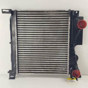 INTERCOOLER 05142489AA CHRYSLER VOYAGER (RG) Autodesguaces Alicante