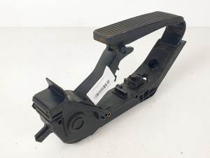 POTENCIOMETRO PEDAL A2113000504 MERCEDES CLASE CLS (W219) Autodesguaces Alicante