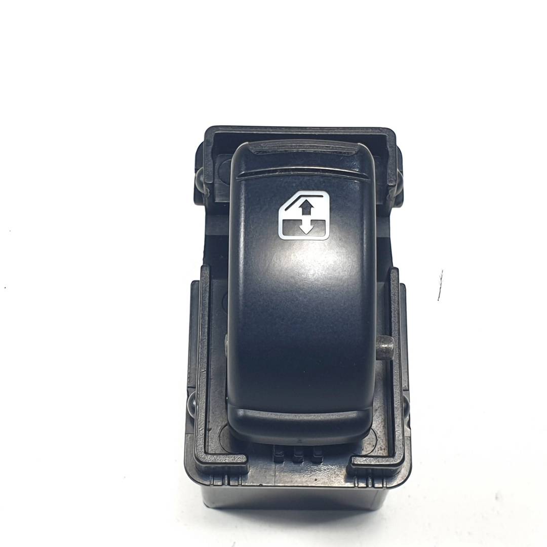 MANDO ELEVALUNAS DELANTERO DERECHO - 621W04790 - CHEVROLET - LACETTI
