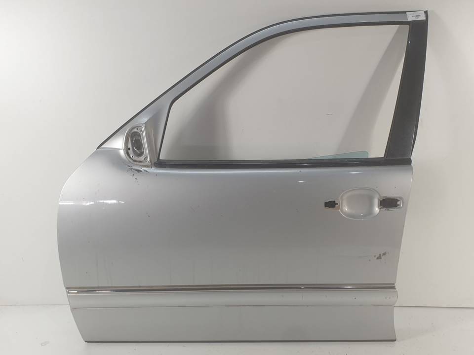 PUERTA DELANTERA IZQUIERDA MERCEDES CLASE E (W210) BERLINA Autodesguaces Alicante