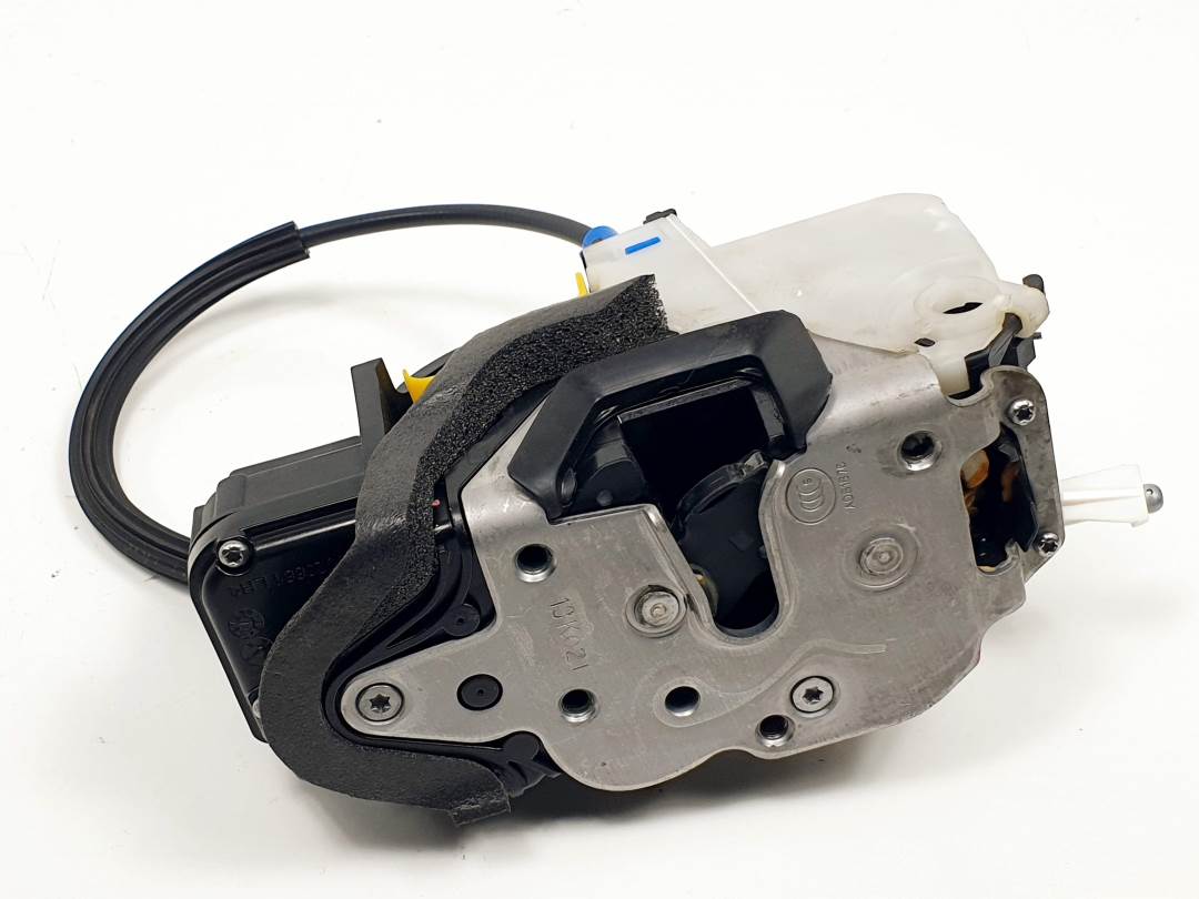 CERRADURA PUERTA DELANTERA IZQUIERDA - 3023881 - OPEL - ASTRA J SPORTS TOURER