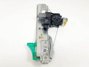 ELEVALUNAS TRASERO IZQUIERDO 13350761 OPEL ASTRA J SPORTS TOURER Autodesguaces Alicante