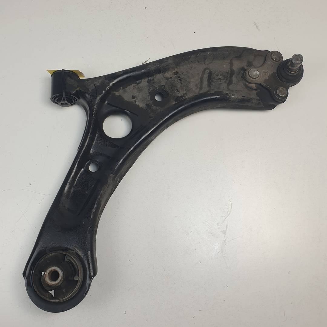 BRAZO SUSPENSION INFERIOR DELANTERO DERECHO - 54501D7000 - HYUNDAI - TUCSON