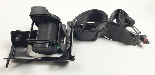 CINTURON SEGURIDAD TRASERO IZQUIERDO 89810A6000 KIA CEE'D (JD) Autodesguaces Alicante