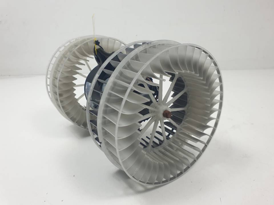 VENTILADOR CALEFACCION 8EW009158181 MERCEDES VIANO (W639) Autodesguaces Alicante