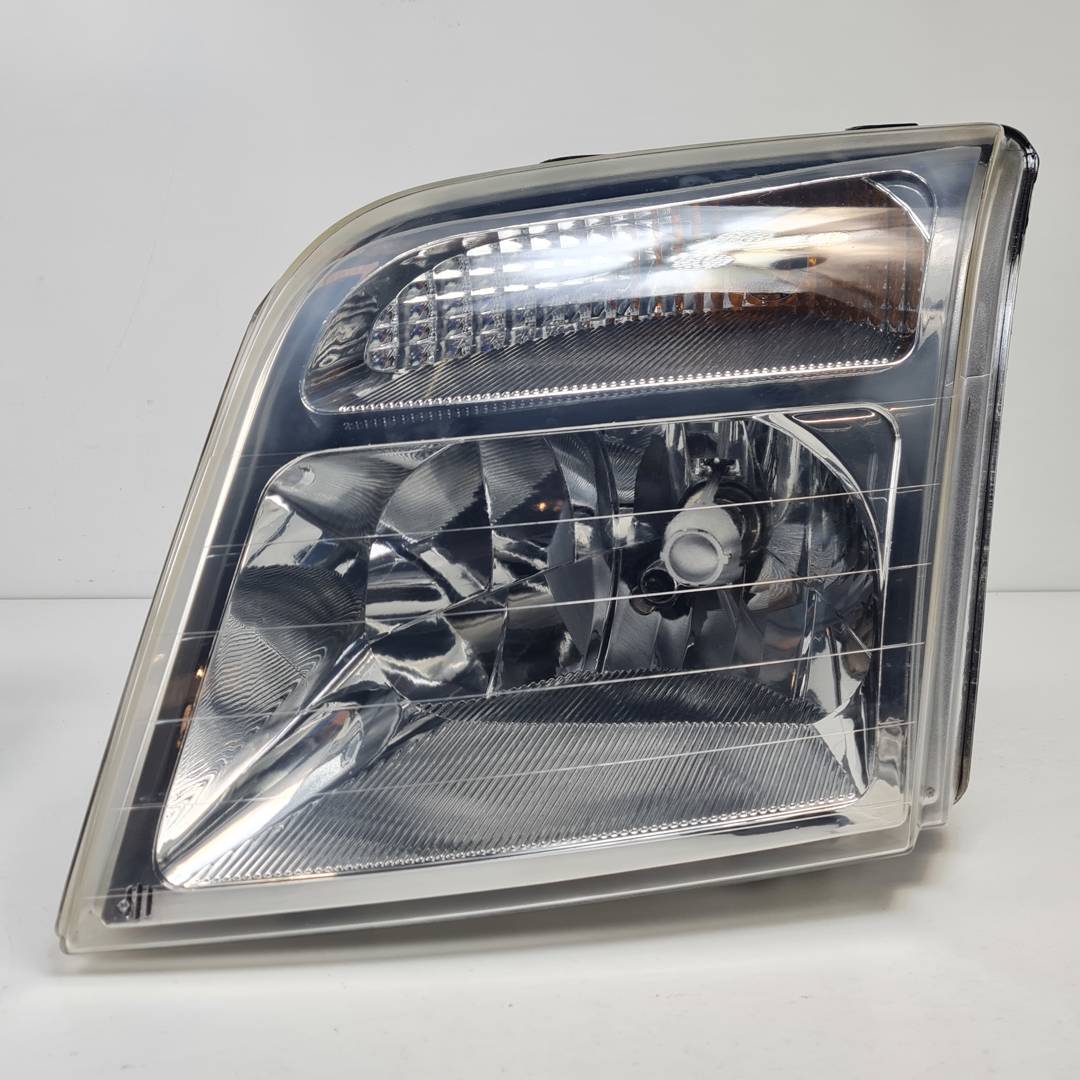 FARO IZQUIERDO - 084311165L - FORD - TRANSIT CONNECT (TC7)