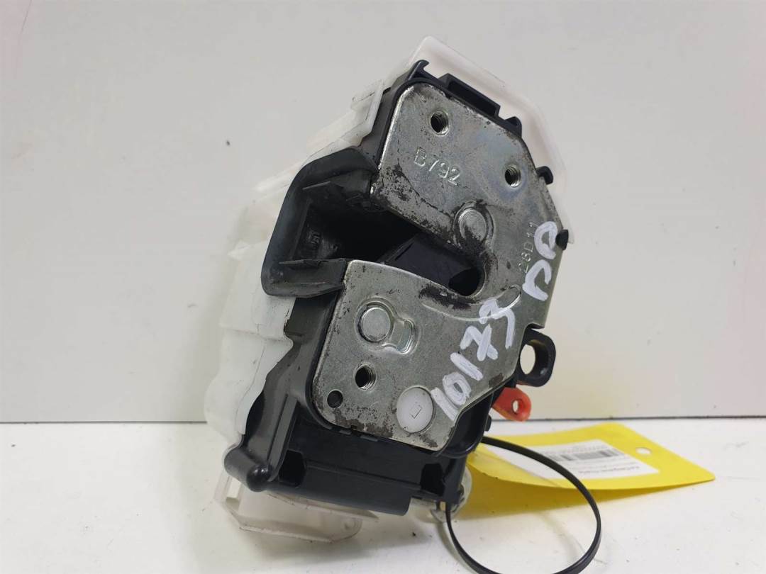 CERRADURA PUERTA DELANTERA DERECHA - 28D11 - FIAT - FIORINO (225)