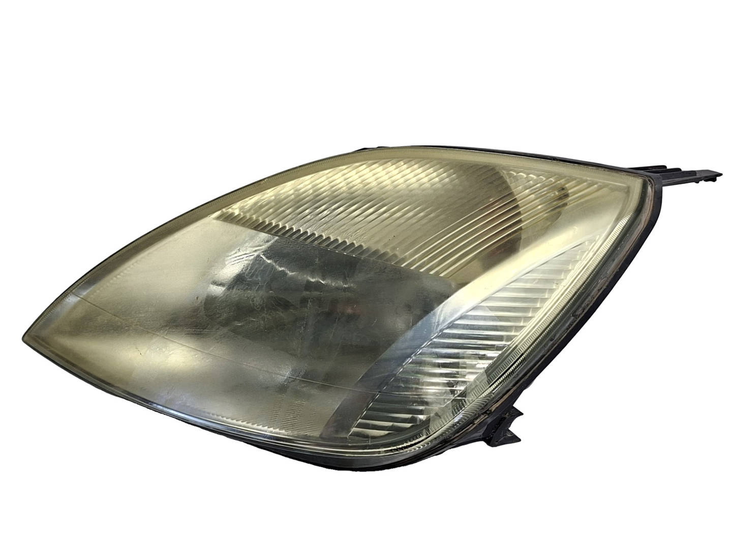 Foto 2 de Faro Izquierdo Ford Fiesta (cbk) (2001–2008)